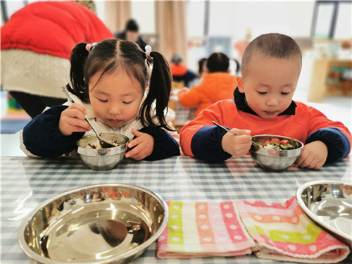 培养幼儿进餐能力的全面指南